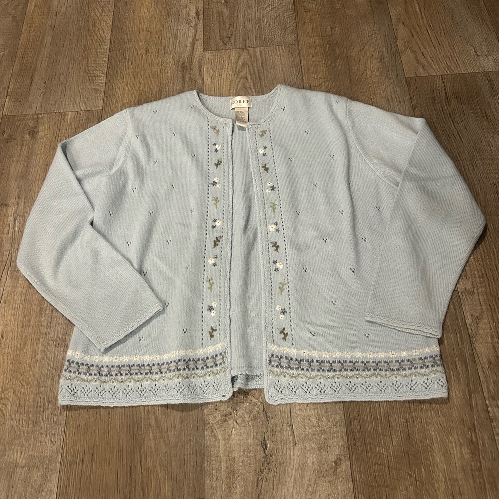 Vintage Light Blue Floral Embroidered Sweater with Built-In Undershirt